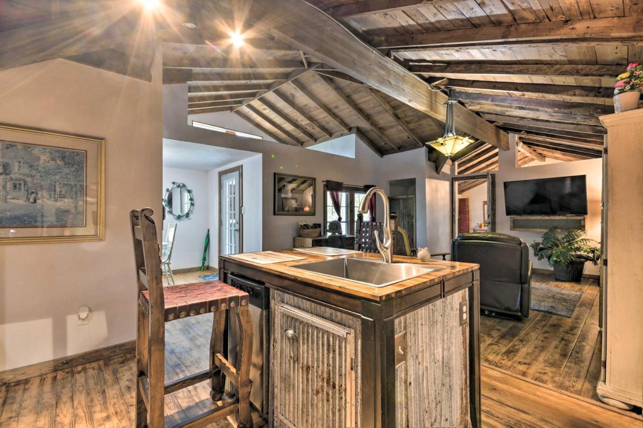 Rustic Chic Home About 1 Mi To Dtwn Hot Springs! Luaran gambar