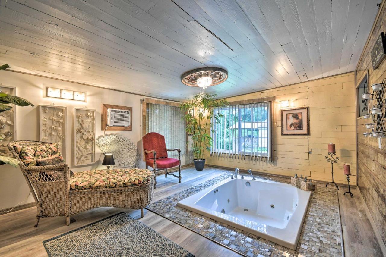 Rustic Chic Home About 1 Mi To Dtwn Hot Springs! Luaran gambar